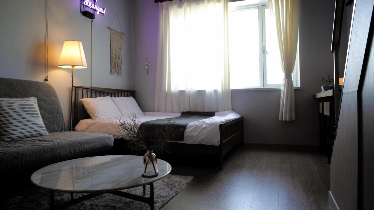 Dongdaemun Modern Apartment *